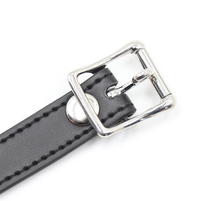 Burnos kamštukas su kvėpuojančiu rutuliu