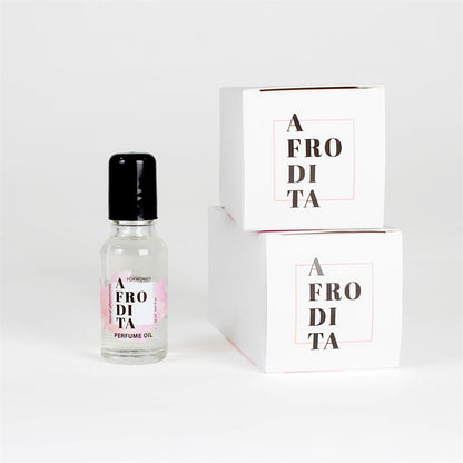 Aliejiniai kvepalai su saldžiu karamelės aromatu