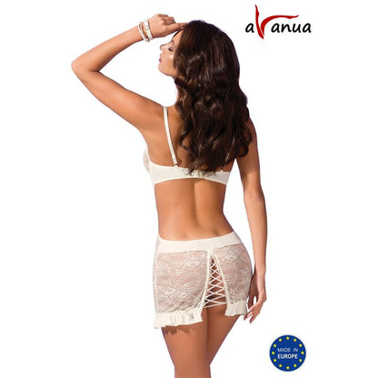 Elegantiškas bodis su nėriniais ir matinė balta spalva