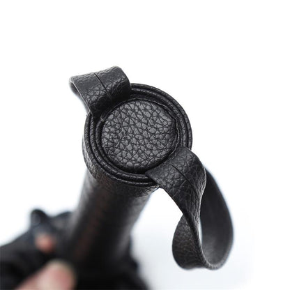 Flogeris su ergonomiška rankena ir intensyviais pojūčiais