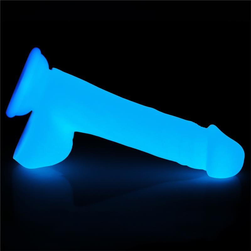Dildo su šviesa ir siurbtuku