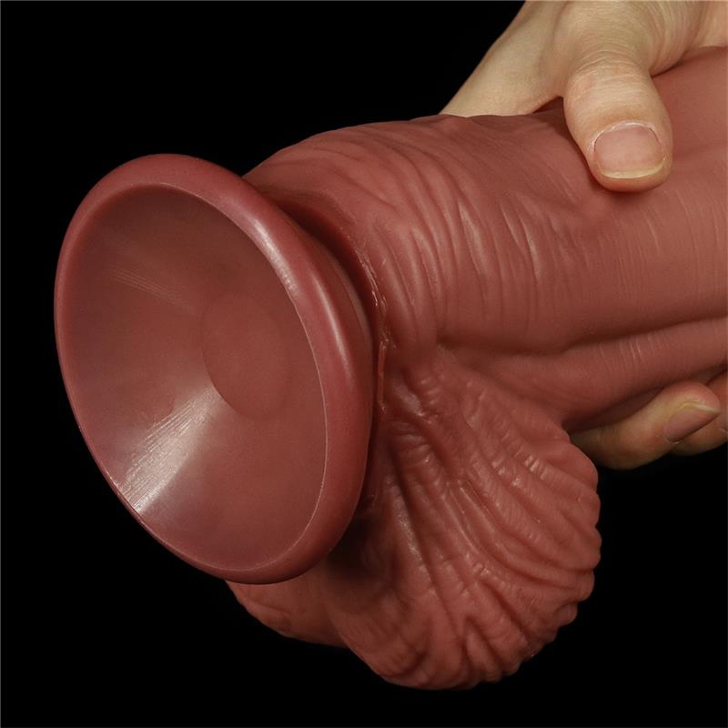 Tikroviškas dildo su siurbtuku ir karališku dydžiu