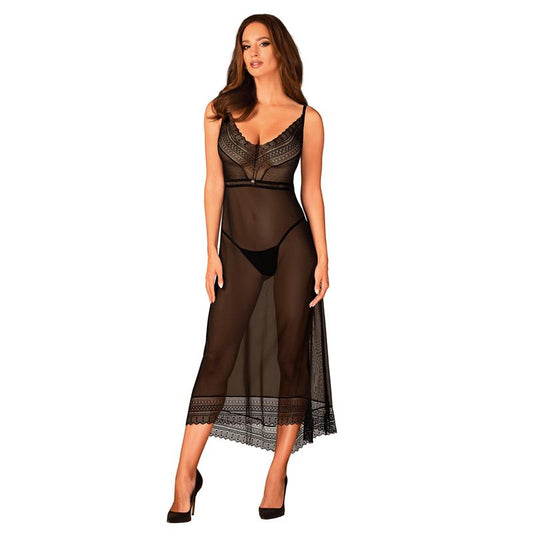 Ilgas naktinis apdaras su V formos iškirpte