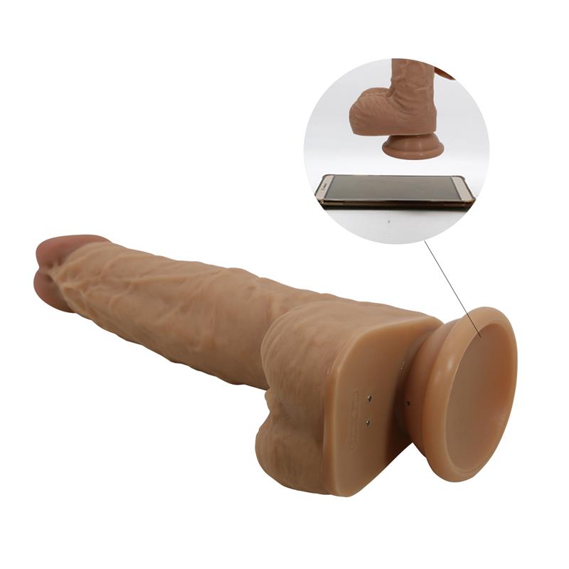 Vibruojantis dildo su stūmimo mechanizmu
