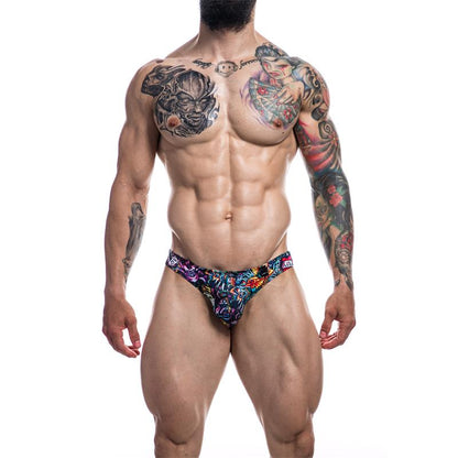 Bikini trumpikės su ergonomišku dizainu