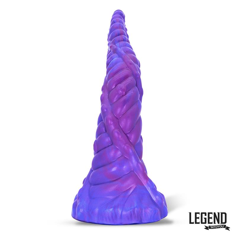 Dildo su siurbtuku ir tekstūruota forma
