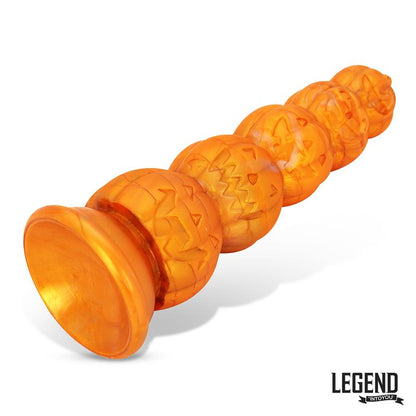 Dildo su siurbtuku ir moliūgo dizainu
