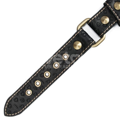 Prabangi apykaklė su metaline grandine ir kaklaraiščiu