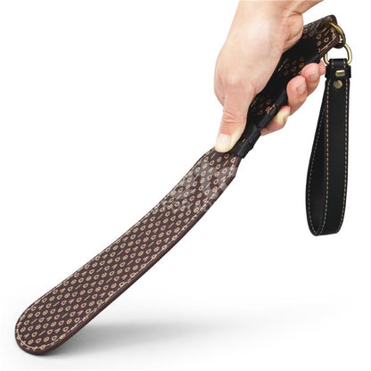 Meilės irklas su dvipusiu intensyvumu