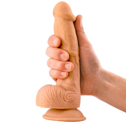 Dildo su siurbtuku ir realistine forma